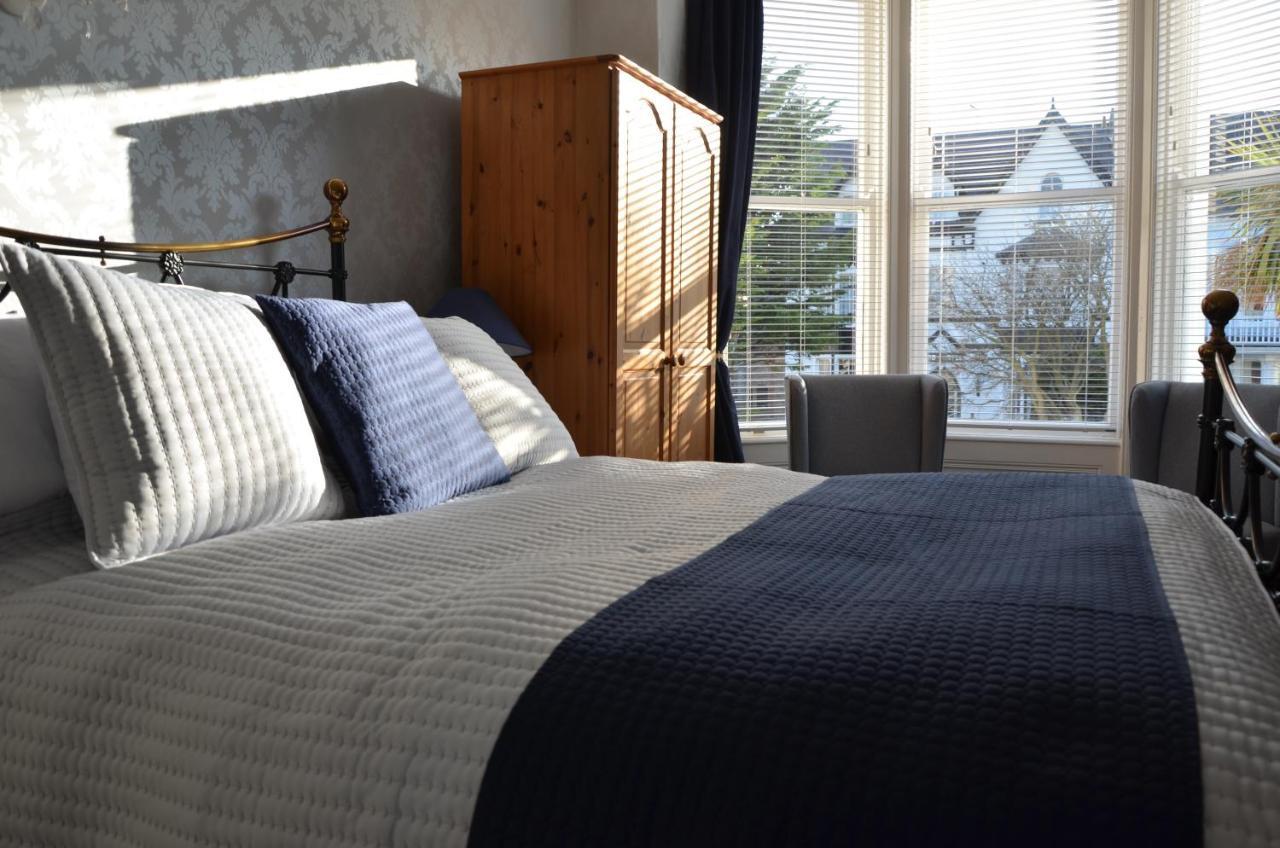 Audley Guest House ランディドノー エクステリア 写真