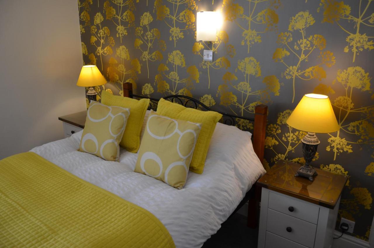 Audley Guest House ランディドノー エクステリア 写真
