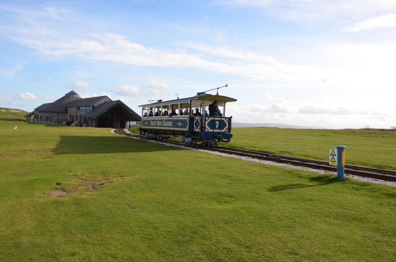 Audley Guest House ランディドノー エクステリア 写真